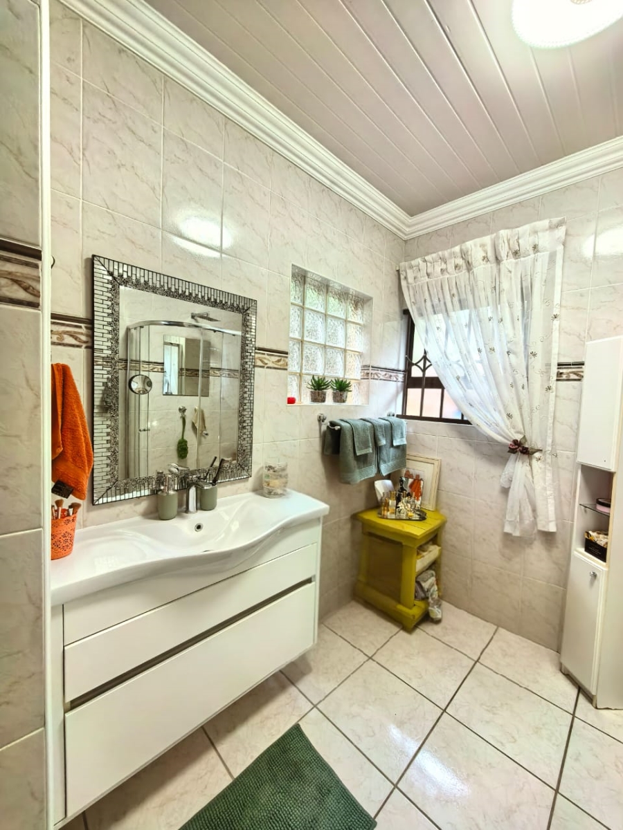 3 Bedroom Property for Sale in Vaalpark Free State